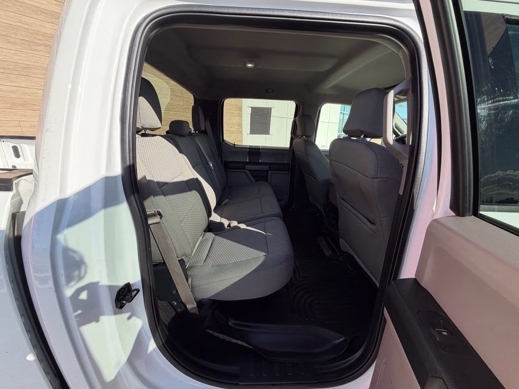 2015 White Ford F-150 XLT 4X4 Truck