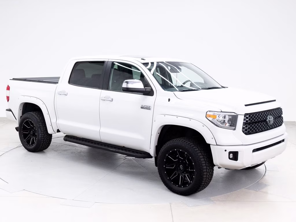 2018 Super White Toyota Tundra Platinum 4X4 Truck