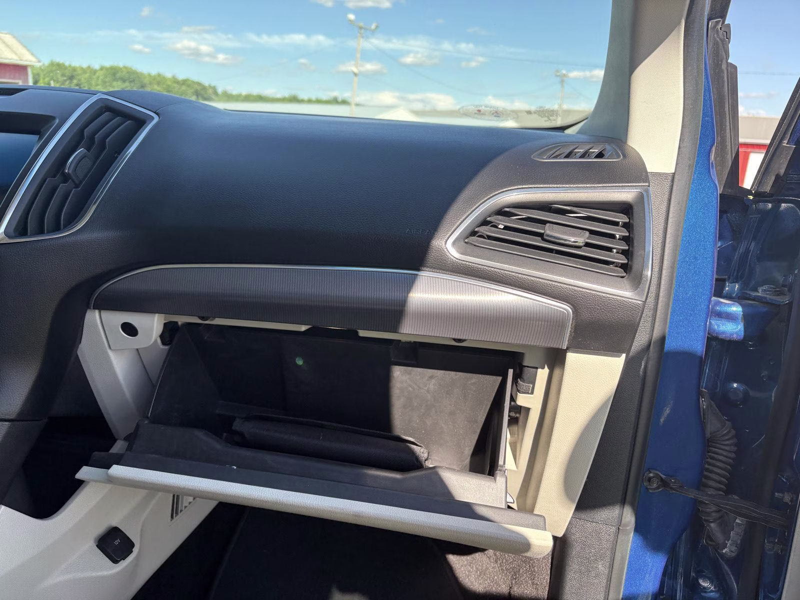 2020 Atlas Blue Ford Edge Titanium AWD SUV