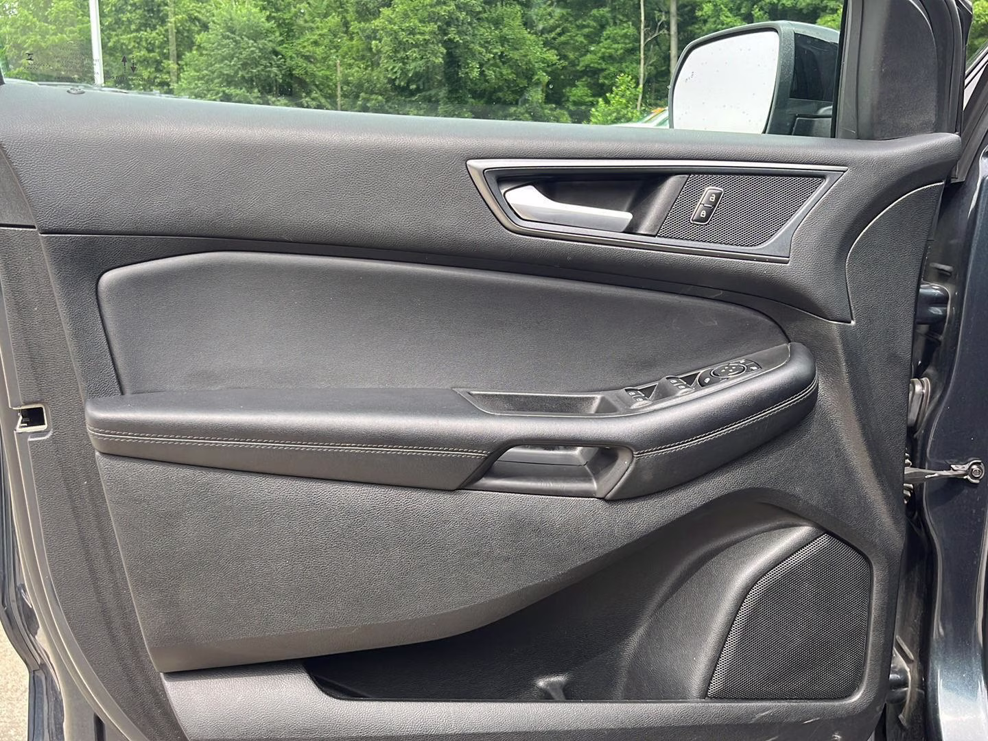 2024 Stone Blue Ford Edge SE AWD SUV