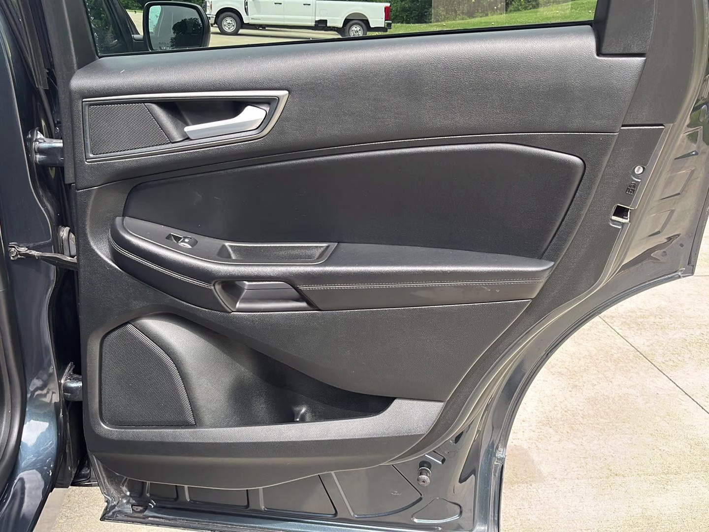 2024 Stone Blue Ford Edge SE AWD SUV