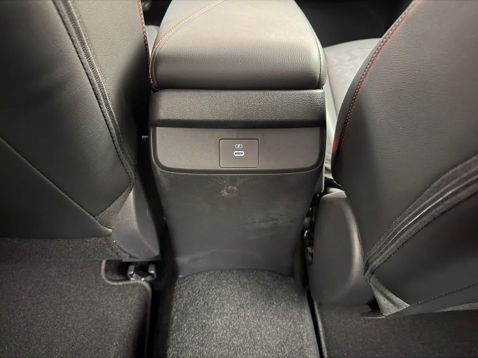 2026 Atlantic Gray Metallic/Super Black Nissan Sentra SR FWD Sedan