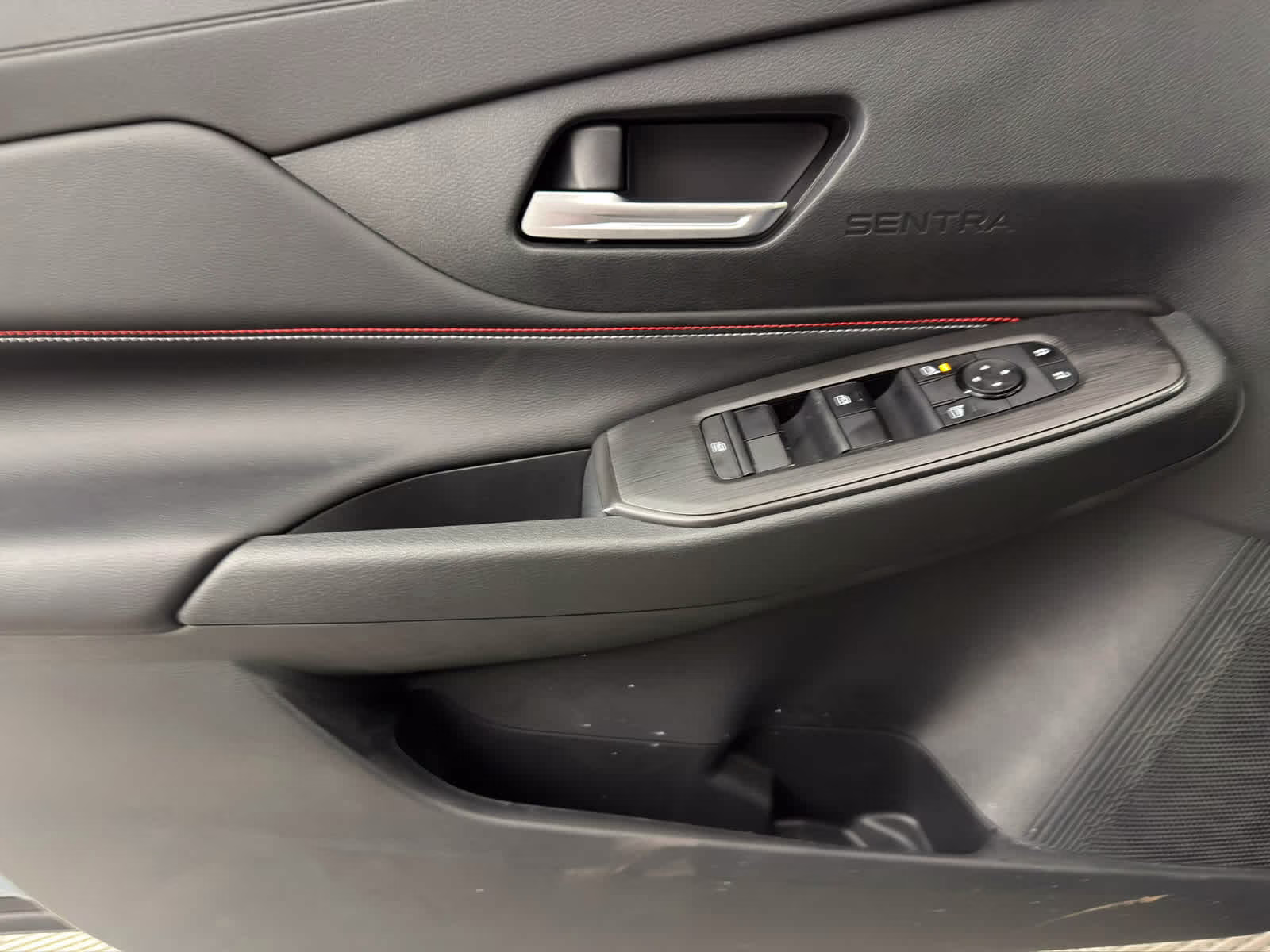 2026 Atlantic Gray Metallic/Super Black Nissan Sentra SR FWD Sedan