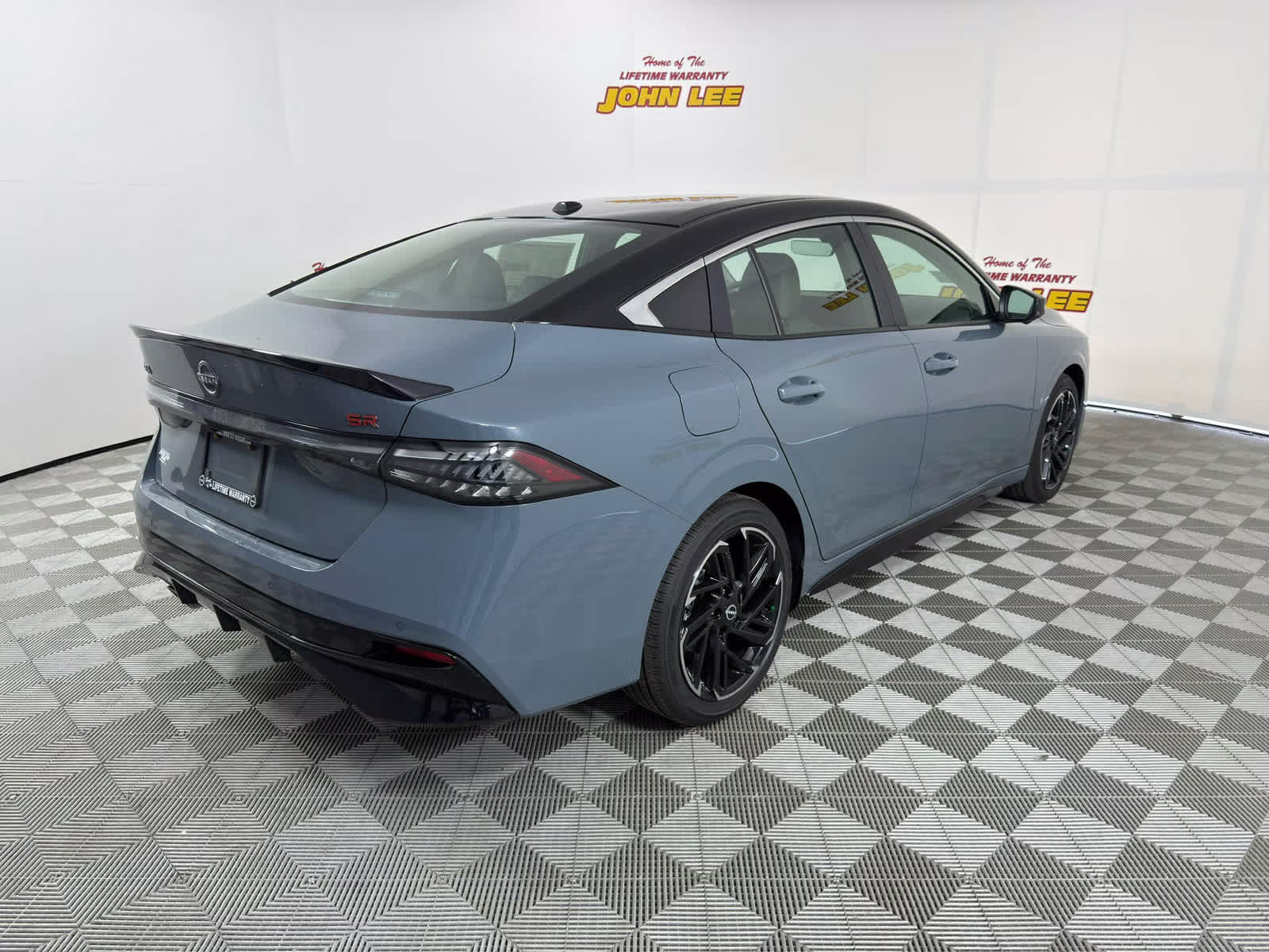 2026 Atlantic Gray Metallic/Super Black Nissan Sentra SR FWD Sedan