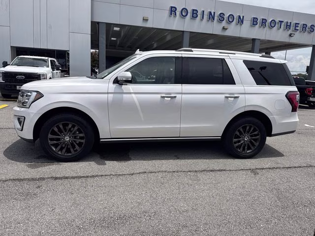 2019 White Platinum Clearcoat Metallic Ford Expedition Limited RWD SUV