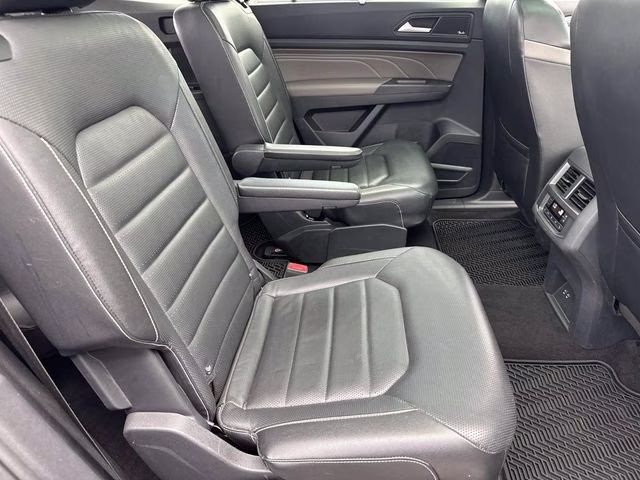 2022 Gray Volkswagen Atlas 3.6L V6 SEL Premium R-Line AWD SUV
