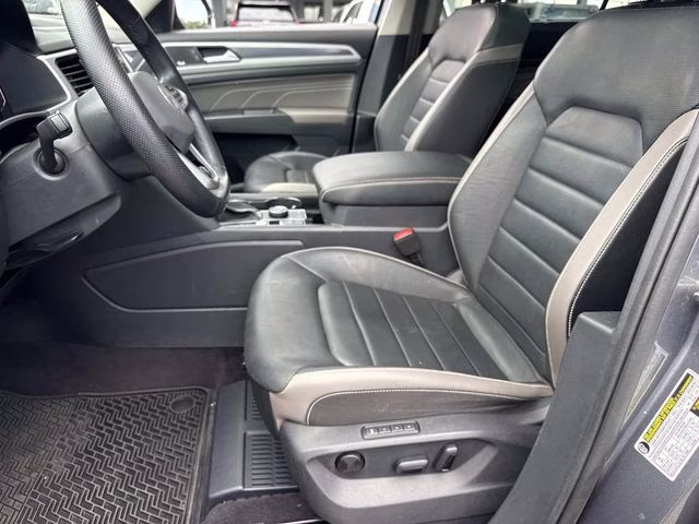 2022 Gray Volkswagen Atlas 3.6L V6 SEL Premium R-Line AWD SUV
