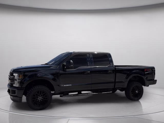 2019 Black Metallic Ford Super Duty F-350 SRW Lariat 4X4 Truck
