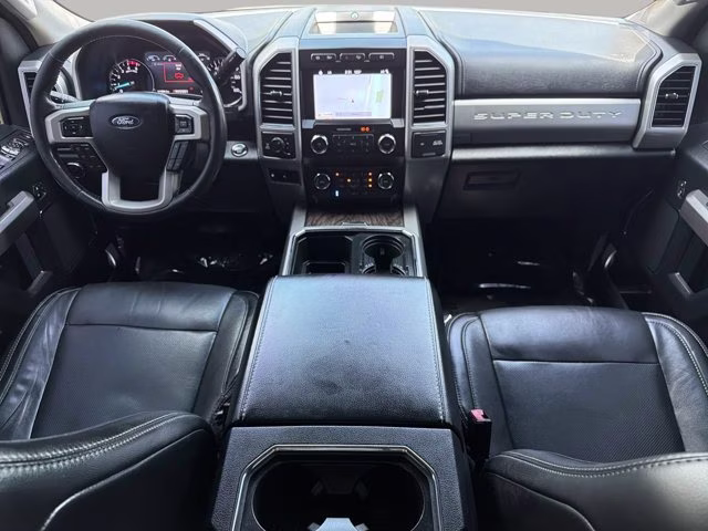 2019 Black Metallic Ford Super Duty F-350 SRW Lariat 4X4 Truck