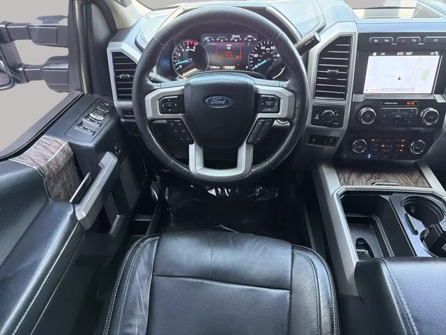 2019 Black Metallic Ford Super Duty F-350 SRW Lariat 4X4 Truck