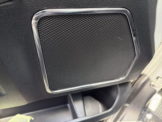 2019 Black Metallic Ford Super Duty F-350 SRW Lariat 4X4 Truck