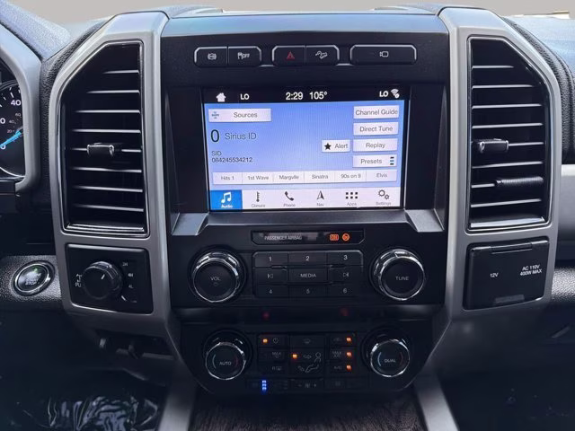 2019 Black Metallic Ford Super Duty F-350 SRW Lariat 4X4 Truck