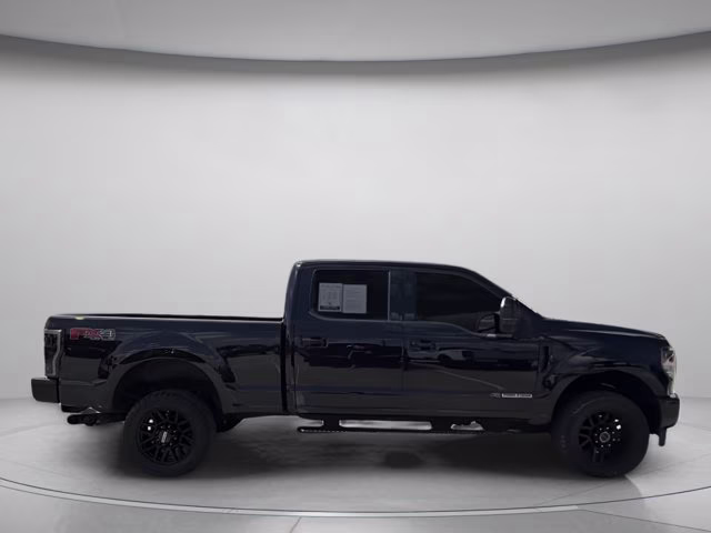 2019 Black Metallic Ford Super Duty F-350 SRW Lariat 4X4 Truck