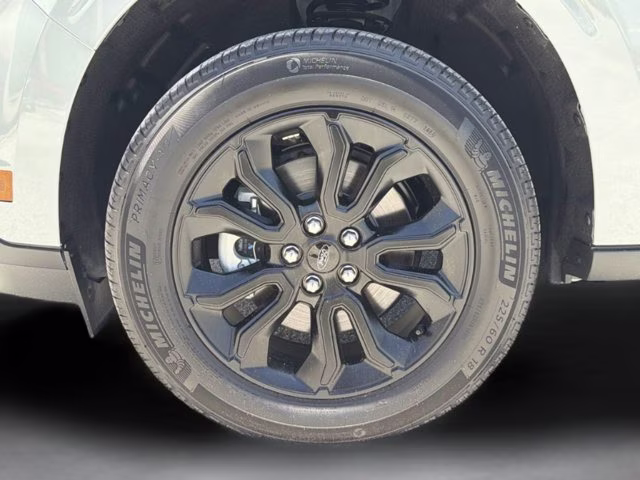 2024 Cactus Ford Maverick XLT FWD Truck