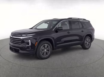 2024 Mosaic Black Metallic Chevrolet Traverse LT FWD SUV