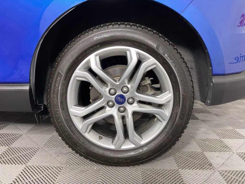 2018 Lightning Blue Metallic Ford Edge Titanium FWD SUV