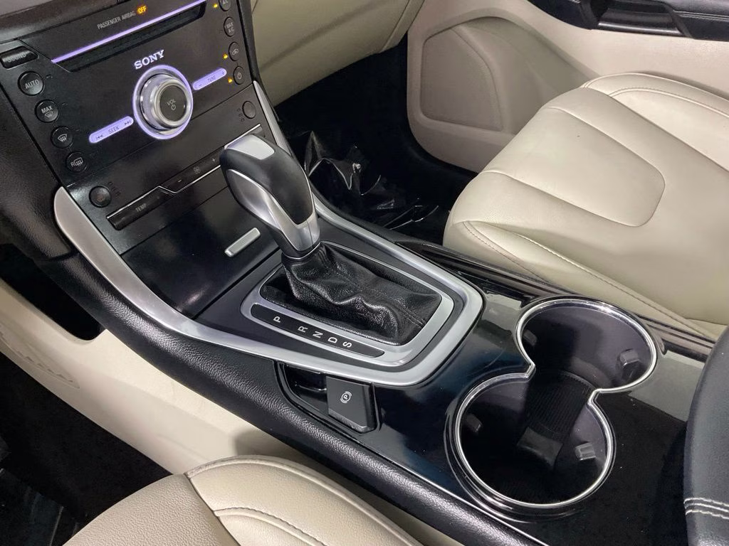 2018 Lightning Blue Metallic Ford Edge Titanium FWD SUV