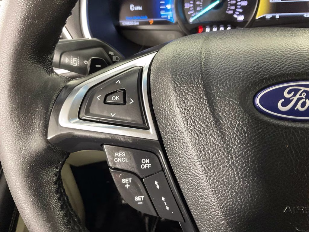 2018 Lightning Blue Metallic Ford Edge Titanium FWD SUV