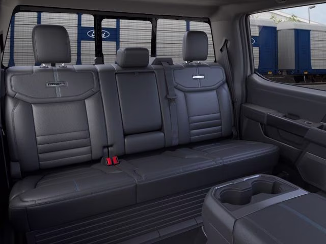 2026 Avalanche Ford Super Duty F-350 DRW XL DRW 4X4 Truck