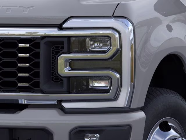 2026 Avalanche Ford Super Duty F-350 DRW XL DRW 4X4 Truck