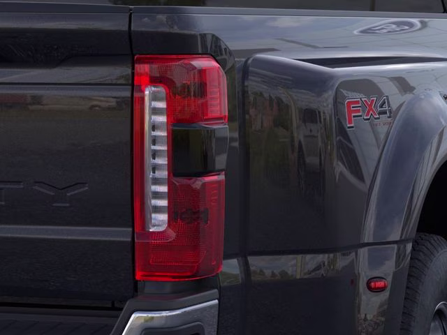 2026 Agate Black Metallic Ford Super Duty F-350 DRW XL DRW 4X4 Truck