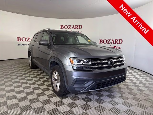 2018 Platinum Gray Metallic Volkswagen Atlas S FWD SUV