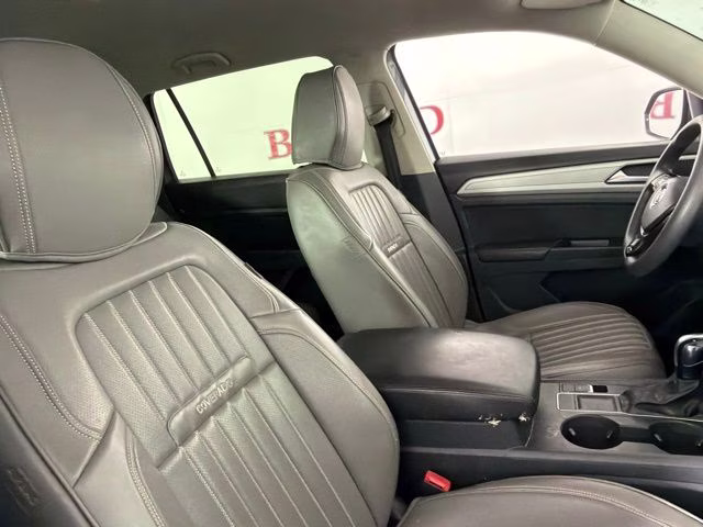2018 Platinum Gray Metallic Volkswagen Atlas S FWD SUV