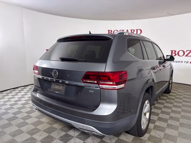 2018 Platinum Gray Metallic Volkswagen Atlas S FWD SUV