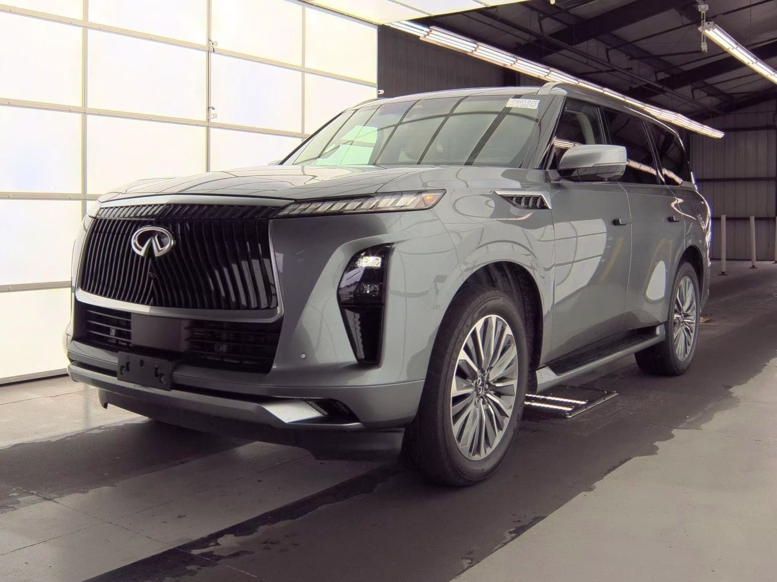 2025 Dynamic Metal INFINITI QX80 SENSORY 4X4 SUV