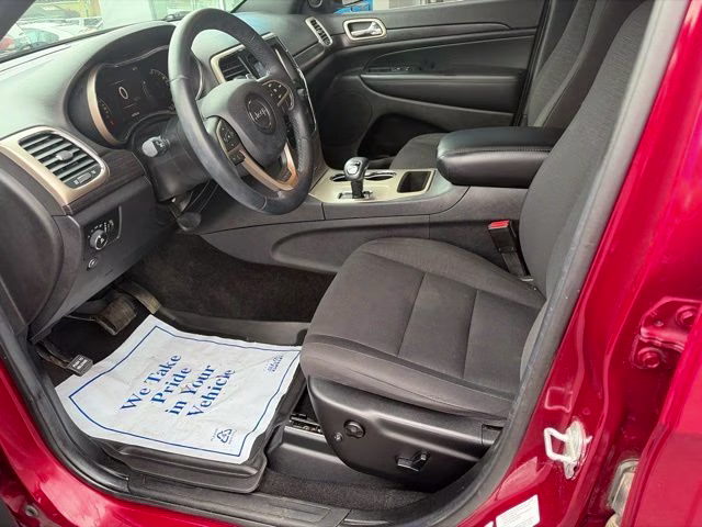 2014 Deep Cherry Red Crystal Jeep Grand Cherokee Laredo 4X4 SUV