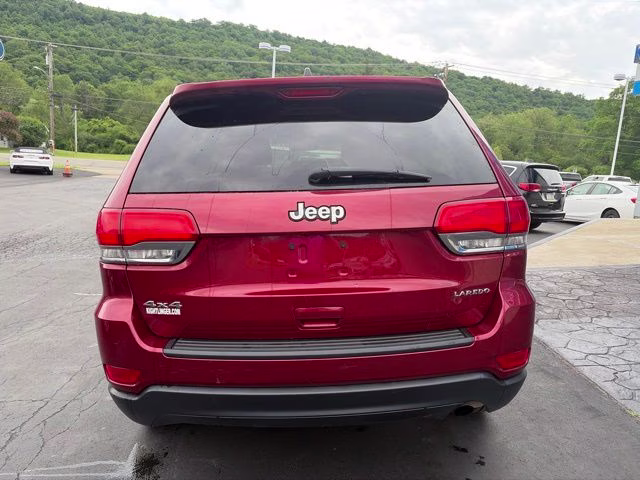 2014 Deep Cherry Red Crystal Jeep Grand Cherokee Laredo 4X4 SUV