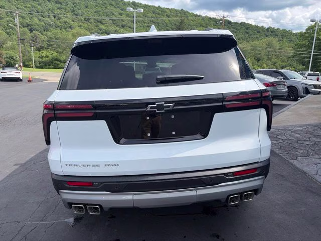 2026 Polar White Chevrolet Traverse LT AWD SUV