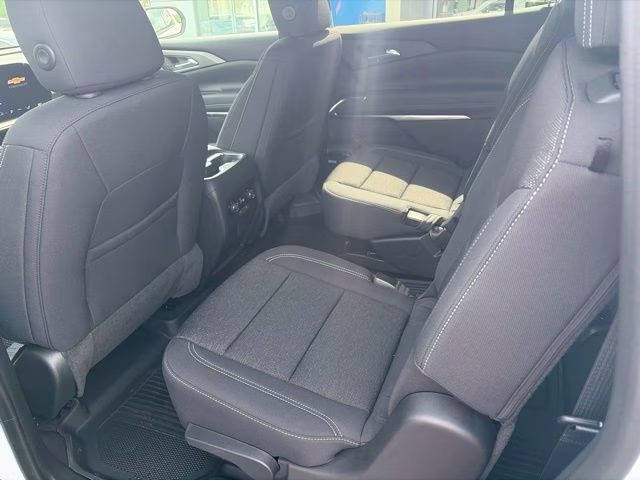 2026 Polar White Chevrolet Traverse LT AWD SUV