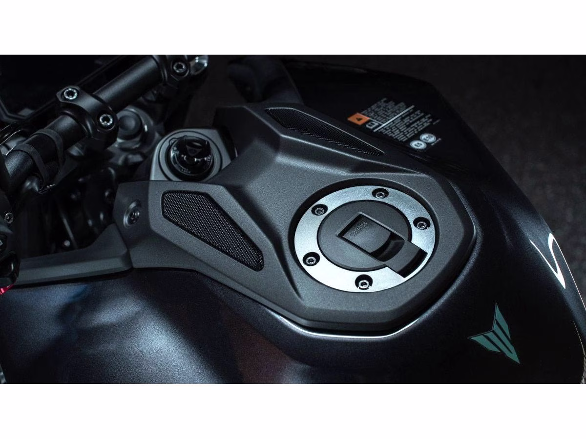 2024 Midnight Cyan Yamaha MT-09 Motorcycle
