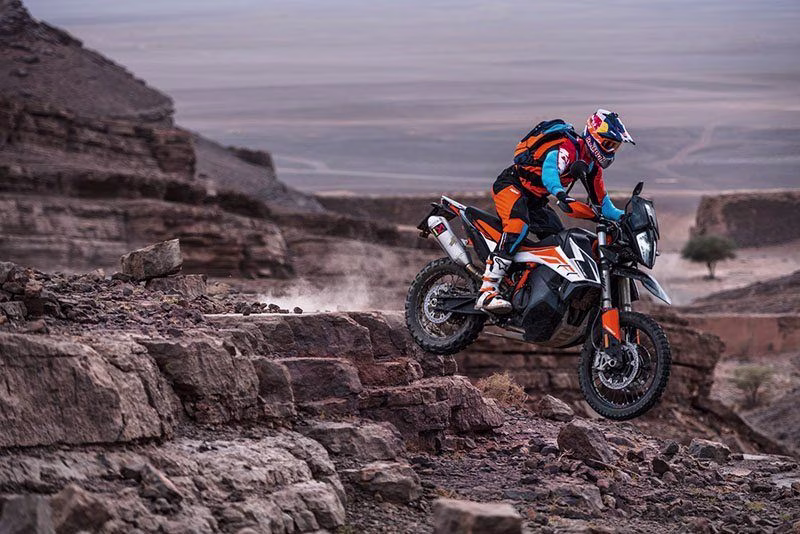 2020 TBD KTM 790 Adventure R Motorcycle
