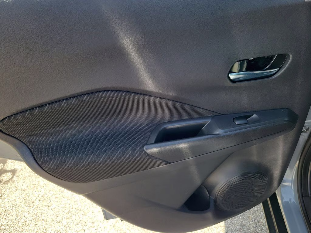 2023 Boulder Gray Pearl Nissan Kicks SV FWD SUV