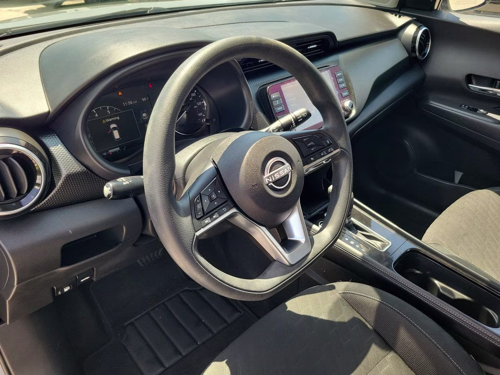 2023 Boulder Gray Pearl Nissan Kicks SV FWD SUV