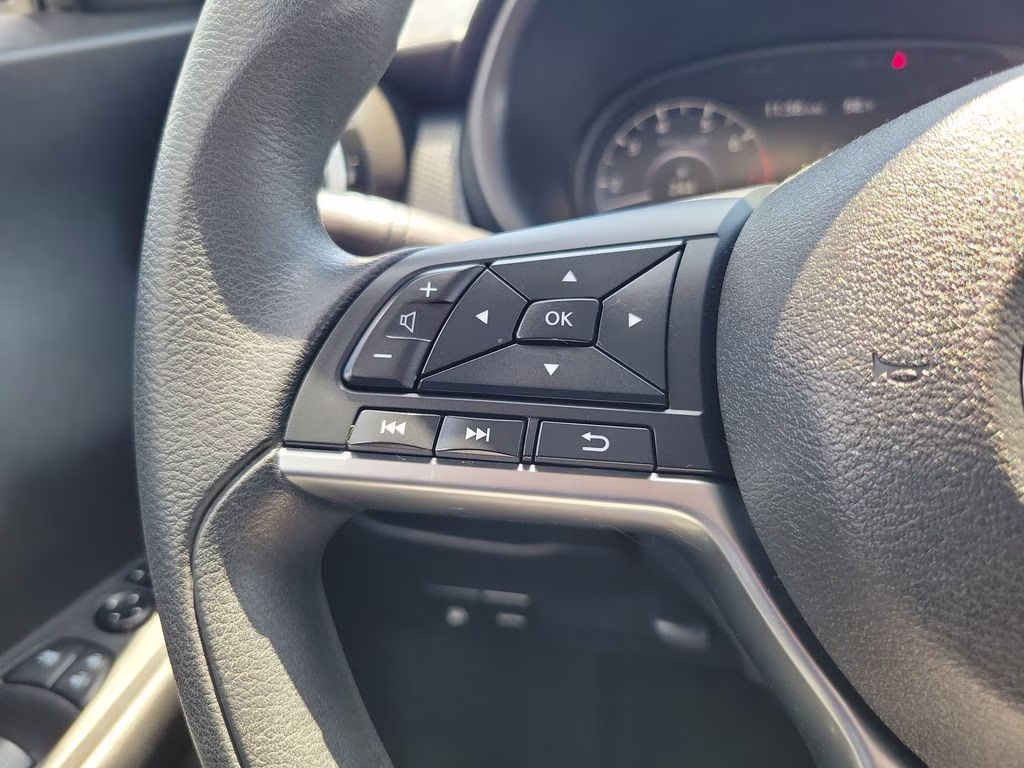2023 Boulder Gray Pearl Nissan Kicks SV FWD SUV
