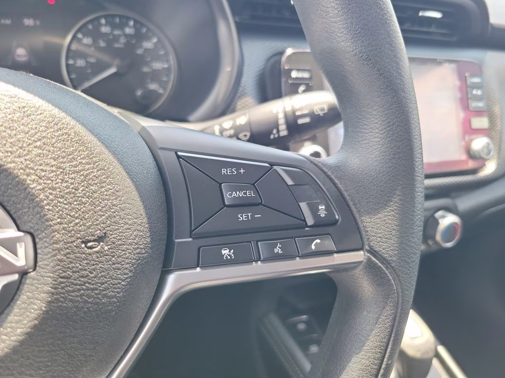 2023 Boulder Gray Pearl Nissan Kicks SV FWD SUV