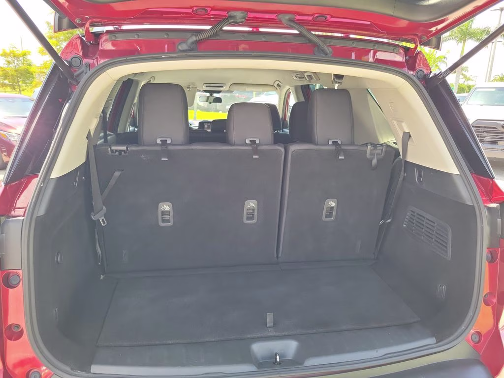2022 Scarlet Ember Tintcoat Nissan Pathfinder SV 4X4 SUV