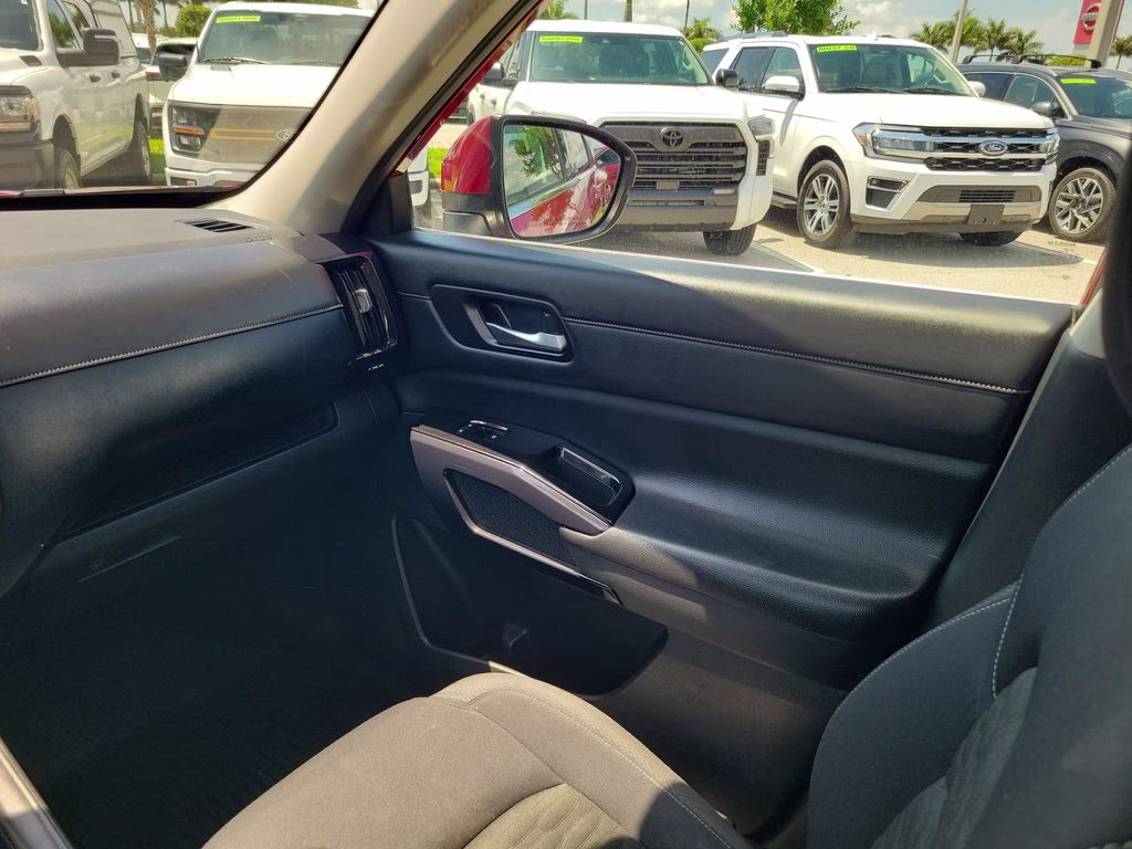 2022 Scarlet Ember Tintcoat Nissan Pathfinder SV 4X4 SUV