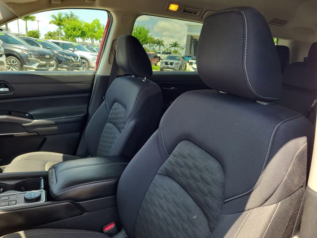 2022 Scarlet Ember Tintcoat Nissan Pathfinder SV 4X4 SUV