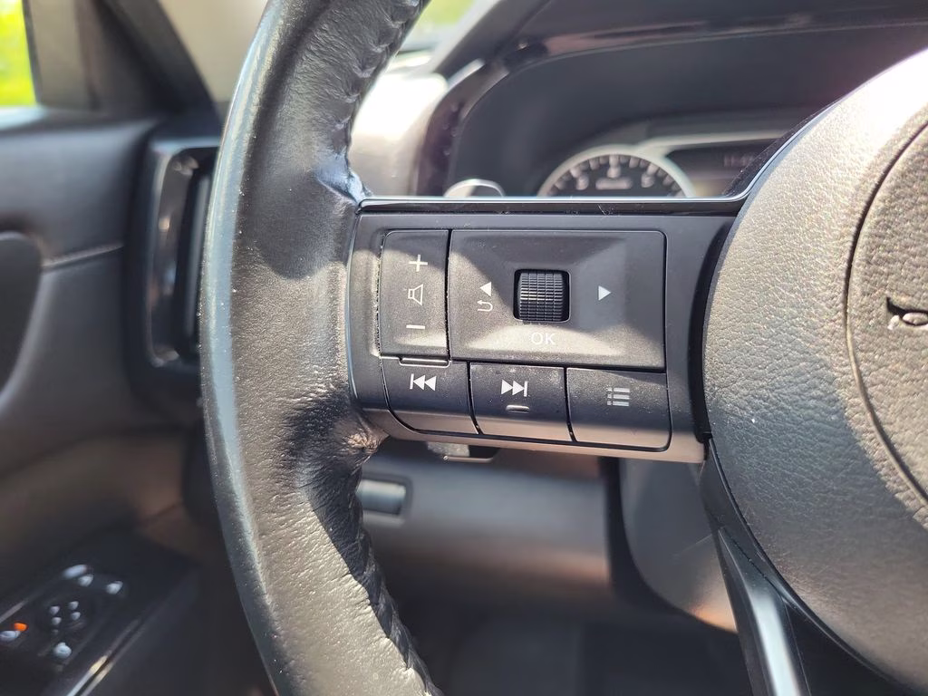 2022 Scarlet Ember Tintcoat Nissan Pathfinder SV 4X4 SUV