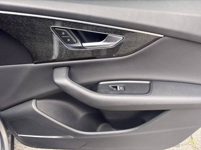 2019 Florett Silver Metallic Audi Q8 Premium Plus AWD SUV