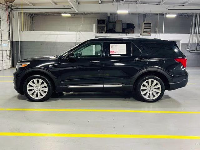 2021 Black Metallic Ford Explorer Limited 4X4 SUV