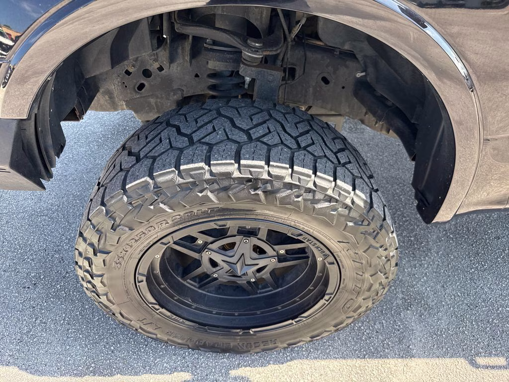 2018 Shadow Black Ford F-150 XLT 4X4 Truck