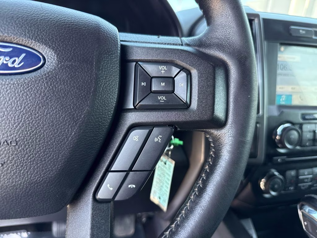 2018 Shadow Black Ford F-150 XLT 4X4 Truck