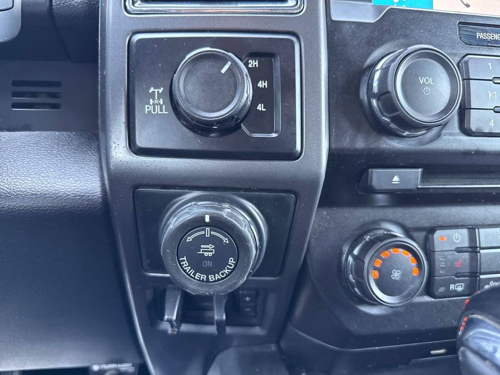 2018 Shadow Black Ford F-150 XLT 4X4 Truck