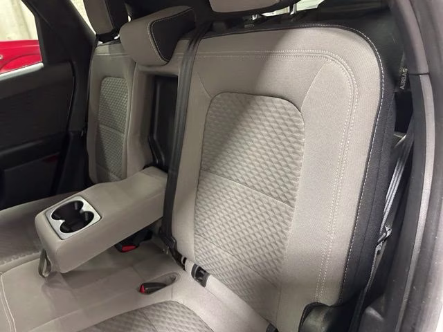 2020 Oxford White Ford Escape SE AWD SUV
