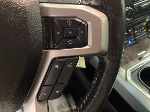 2018 Magnetic Ford Super Duty F-250 SRW Lariat 4X4 Truck